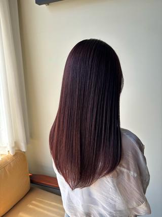 セミロング 髪質改善 ハイトーン 透明感 川﨑 翼のヘアスタイル