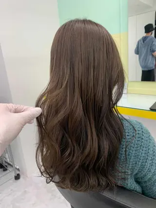ミディアム カラー パーマ ヘアアレンジ ネイル マツエク・マツパ 韓国風ベージュ🤎 赤みなし🌿横浜🤎のヘアスタイル