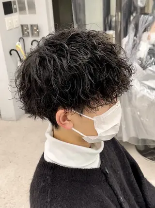 ショート 京都河原町 メンズパーマ助川龍哉のヘアスタイル