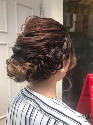 ヘアアレンジ Blanco Color&Careのヘアスタイル
