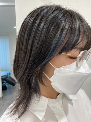 ミディアム カラー ⭐トレンドカット&カ ラーCocoro🪿のヘアスタイル