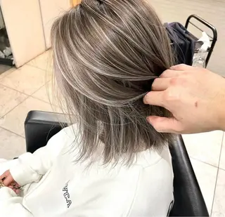 カラー お顔まわりカット たなかちなみ🦤♡のヘアスタイル