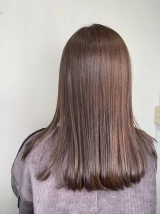 ロング カラー 大塚 しおりのヘアスタイル