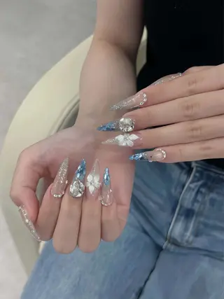 ネイル Eli Muse 新宿ネイルのネイルデザイン