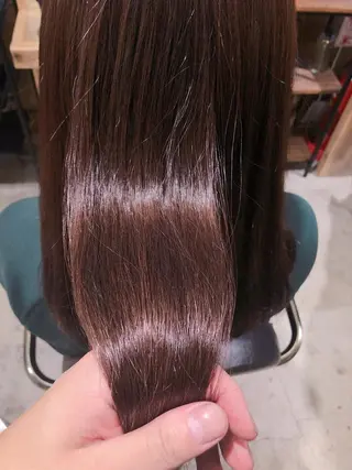 セミロング 【艶髪職人】石井啓輝 代表のヘアスタイル