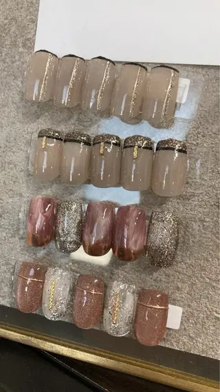 ネイル Legit nail salonのネイルデザイン