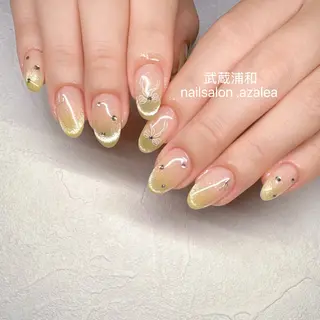 ネイル R inのネイルデザイン
