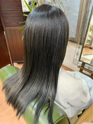 ロング カラー 石井 佑樹のヘアスタイル