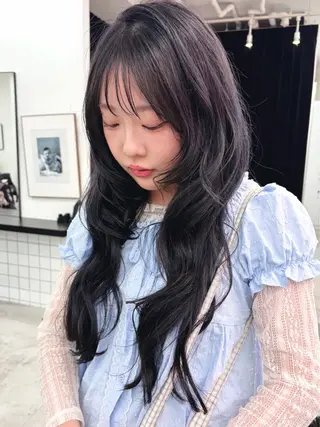 カラー 野内 柚那のヘアスタイル