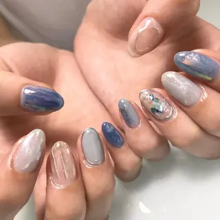 ネイル M. Shihoのネイルデザイン