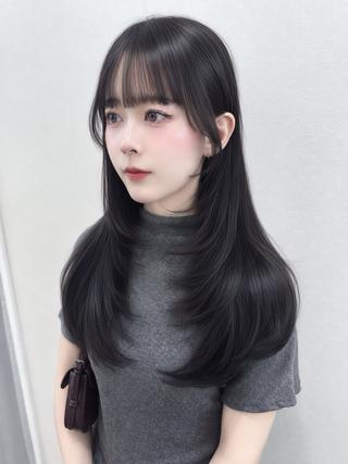 ロング カラー AIRI layer cut hairのヘアスタイル