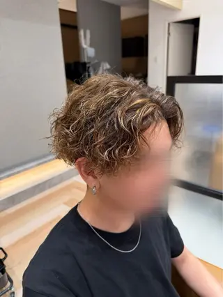 パーマ 安部 流唯のヘアスタイル