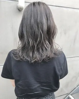 ミディアム カラー 【渋谷で人気】艶髪× 髪質改善/ツヤカラーのヘアスタイル
