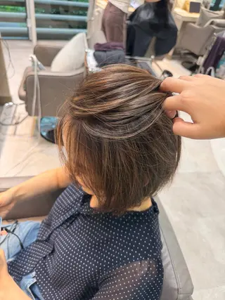 ショート ハイライト/パーマ /ヒナのヘアスタイル