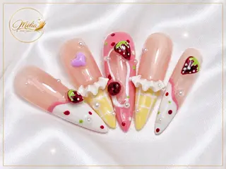 ネイル Melia Nailsのネイルデザイン