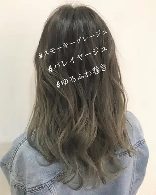 ミディアム カラー ウルフカット レイヤーカット上柿のヘアスタイル