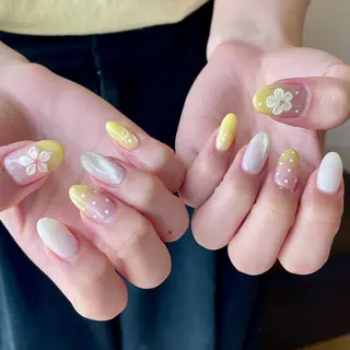 ネイル LUNI 久屋大通 ˚✧₊⁎/ yuriのネイルデザイン