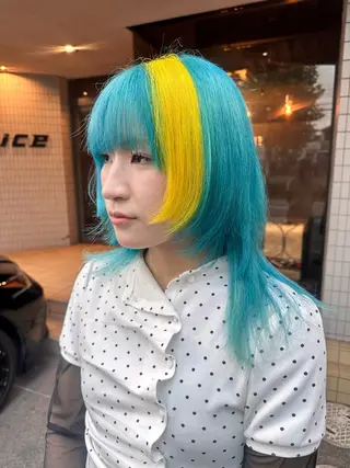 ロング タカツド ユウキのヘアスタイル