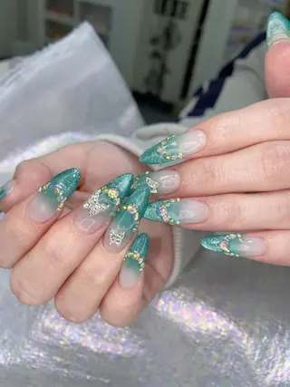 ネイル Queen‘s なんのネイルデザイン