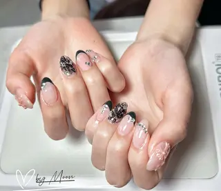 ネイル Moon Nailsのネイルデザイン