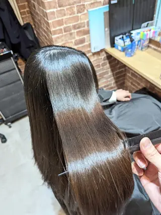 ロング 美髪矯正 キョウスケのヘアスタイル