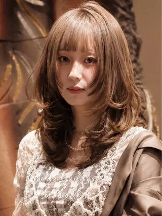 カラー 乙津 寧々のヘアスタイル