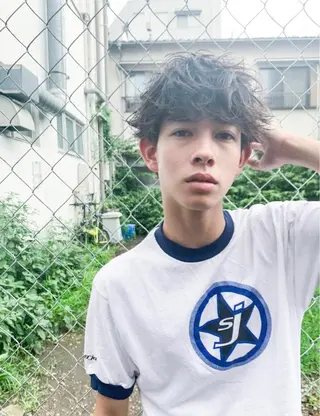 ショート バレイヤージュ特化/ アキラのヘアスタイル