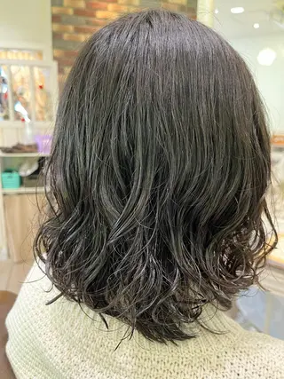 ミディアム 縮毛矯正/酸性 おかにわみりのヘアスタイル