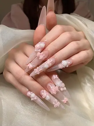 ネイル REI 池袋のネイルデザイン