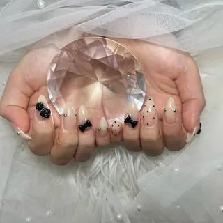 ネイル 🌈 Laule'aのネイルデザイン
