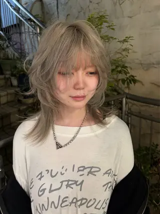 セミロング 大沼 蘭のヘアスタイル