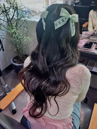 ロング カラー ヘアアレンジ iona/ハイトーン /ネイルのネイルデザイン