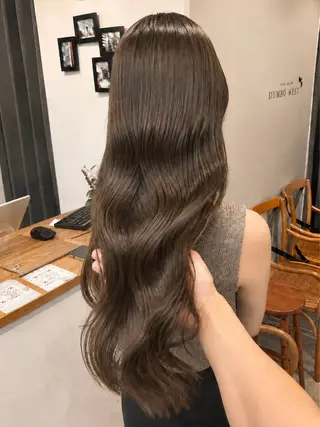 ロング カラー うる艶カラー/恵比寿 ベージュ/丸山陽平のヘアスタイル