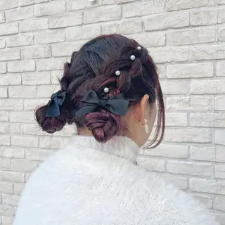 ヘアアレンジ ハイトーンカラー シールエクステのヘアスタイル