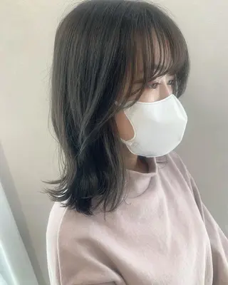 ミディアム カラー hubhair レイヤー/透明感のヘアスタイル