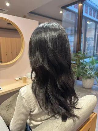 カラー AYATO 'のヘアスタイル