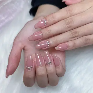 ネイル LEDアイラッシュ ∩_∩アオイのマツエク・マツパデザイン