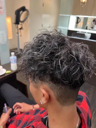 ショート 坂田 龍哉のヘアスタイル