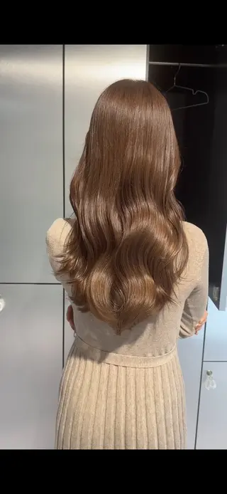 ロング Rita/髪質改善/ ブリーチなしWカラーのヘアスタイル