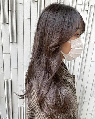 ロング カラー 🍊新宿南口🍊 ERINAのヘアスタイル