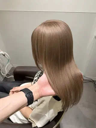 カラー SALOWIN栄 高須大貴のヘアスタイル