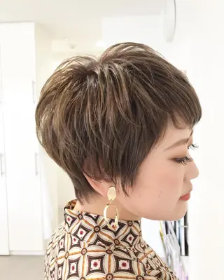ショート 露崎 遼のヘアスタイル