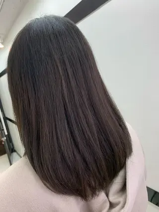カラー Itsuki .のヘアスタイル