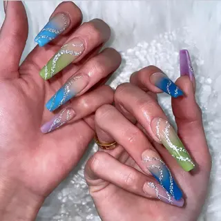 ロング ネイル Y. Sのネイルデザイン