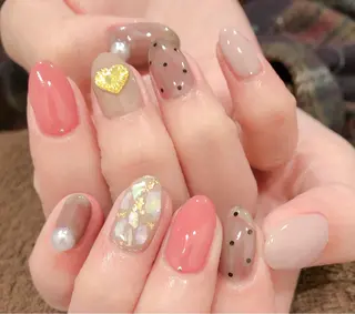 ネイル BEBE BEAUTEのネイルデザイン