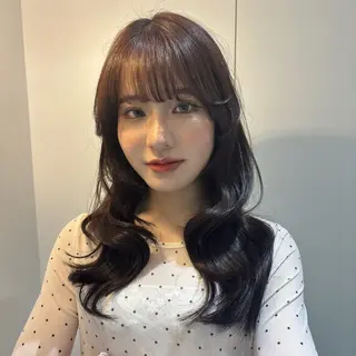 ロング 加藤 彩花のヘアスタイル