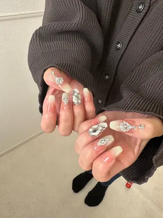 ミディアム 🦋Nail Amo🦋のネイルデザイン
