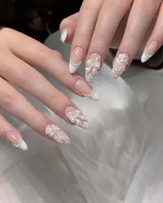 ネイル Blingg NailStudioのネイルデザイン