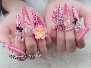 ロング スズキ ユキのネイルデザイン