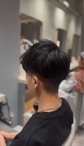 メンズ 上野 日菜莉のヘアスタイル